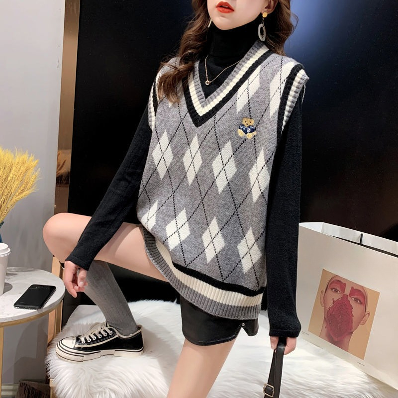 Красные вязаные жилеты для жен – обзор и цена Winter Clothing Trends