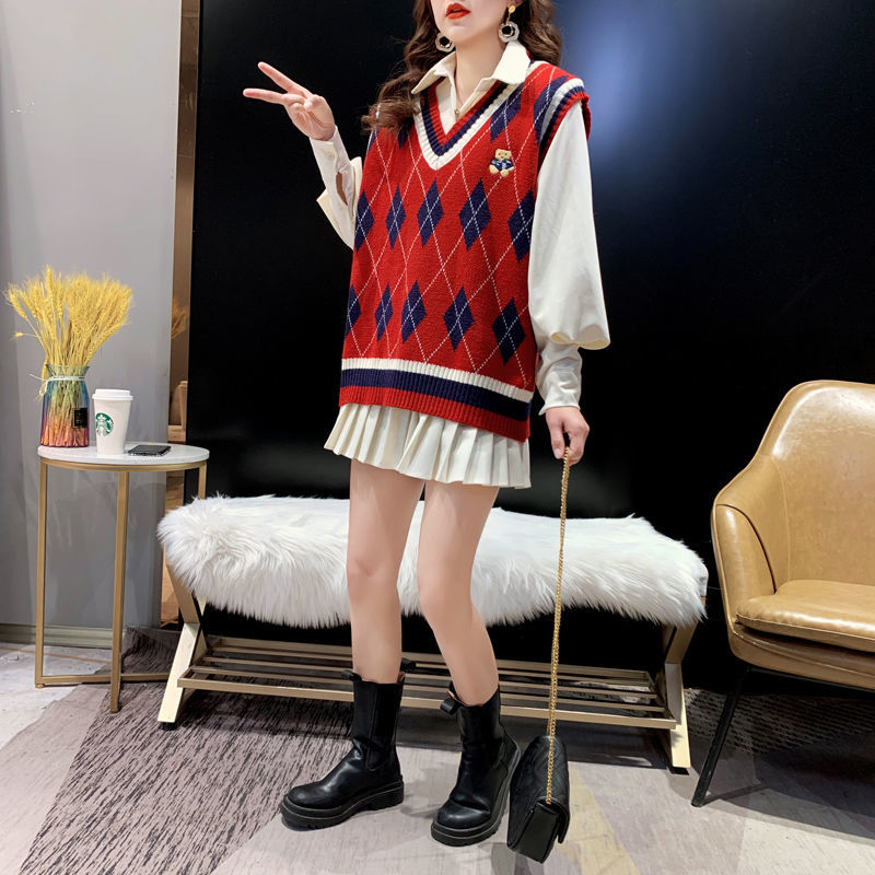 Красные вязаные жилеты для жен – обзор и цена Winter Clothing Trends